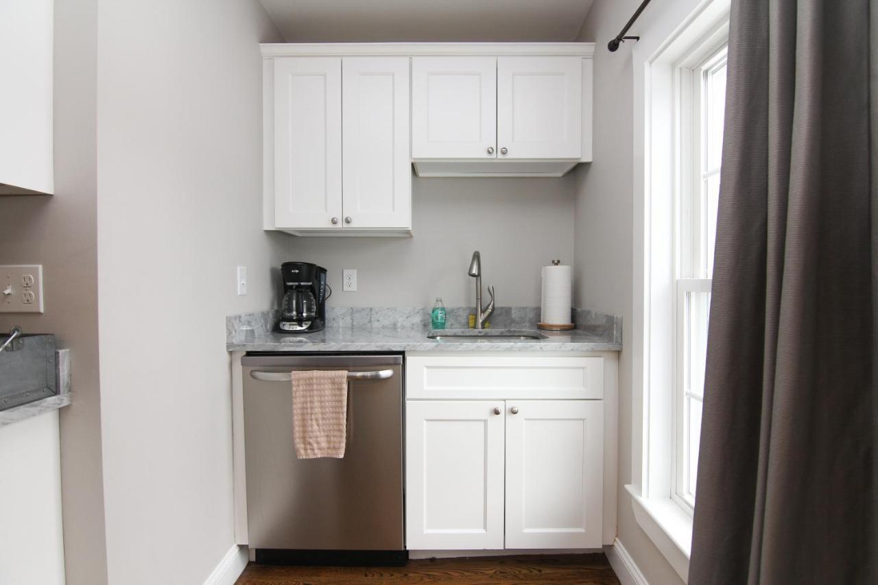 Two Bedroom With Lake View ウルフボロ エクステリア 写真