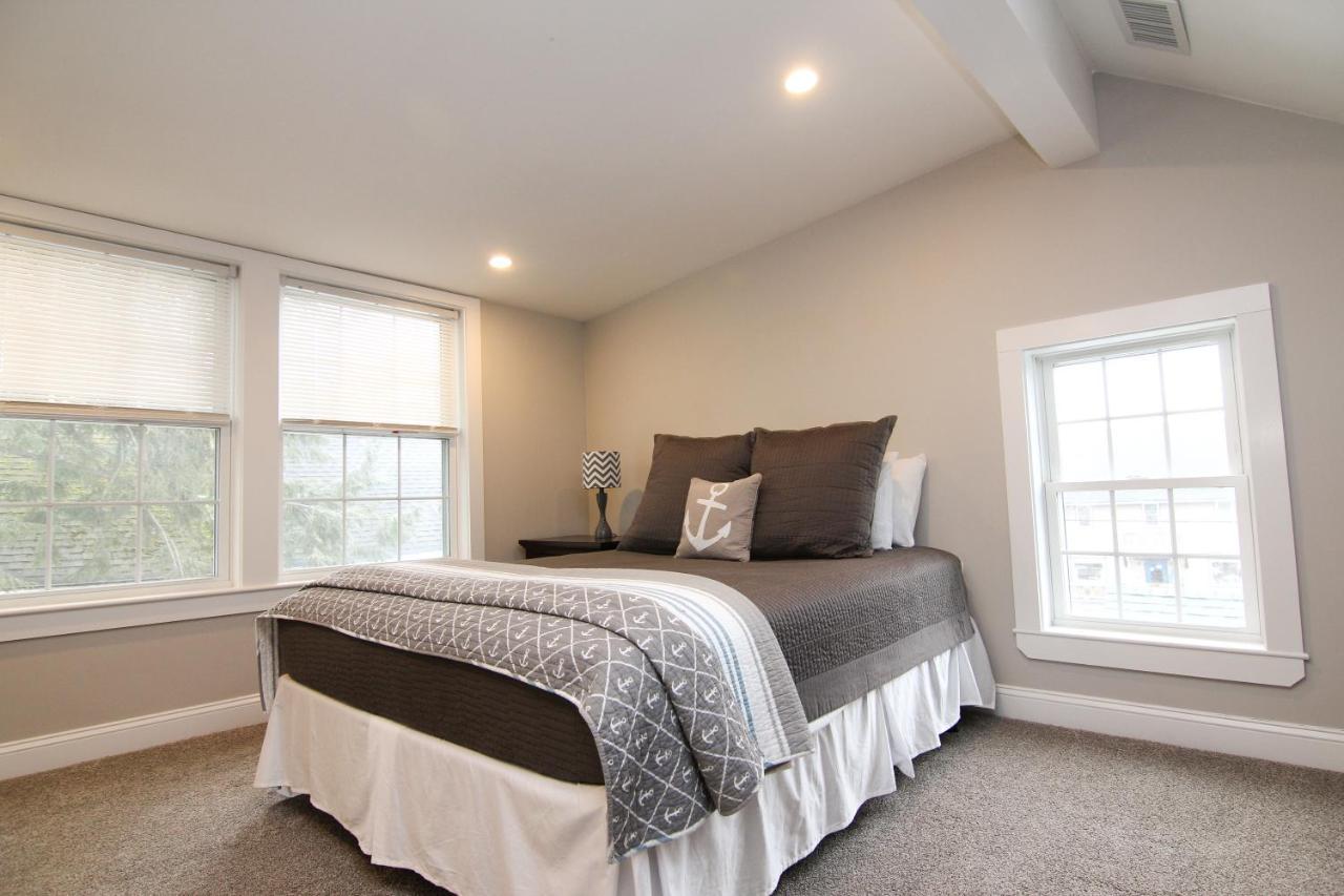 Two Bedroom With Lake View ウルフボロ エクステリア 写真